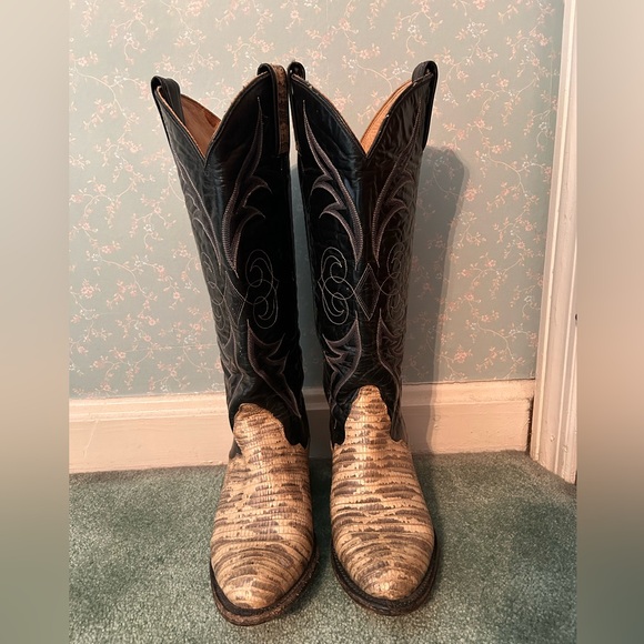Vintage Tony Lama cowboy boots - Picture 4 of 5